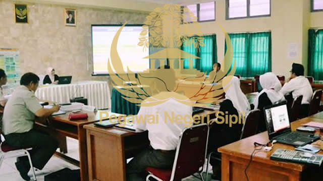 [DASAR HUKUM] Peraturan Kepala LAN Nomor 20 Tahun 2015 Tentang Pedoman Penyelenggaraan Pendidikan dan Pelatihan Kepemimpinan Tingkat IV