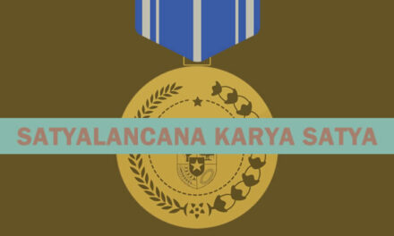 PEMBERIAN PENGHARGAAN SATYALANCANA KARYA SATYA