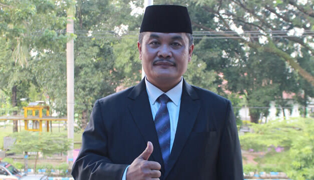 Thonsom Pranggono – Dulu Ingin Gabung Militer, Kini PNS