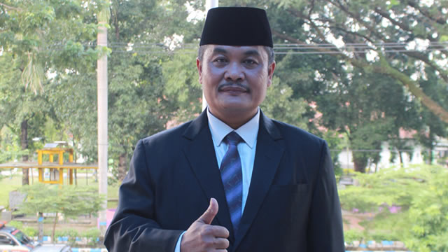 Thonsom Pranggono – Dulu Ingin Gabung Militer, Kini PNS